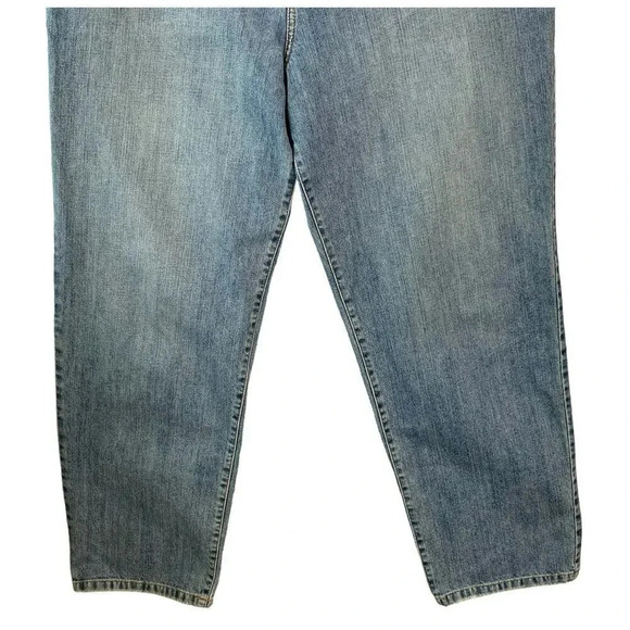 Venezia Denim Straight Leg High Waist Light Washed Mom Blue Jeans Plus Size 18 - Picture 4 of 15